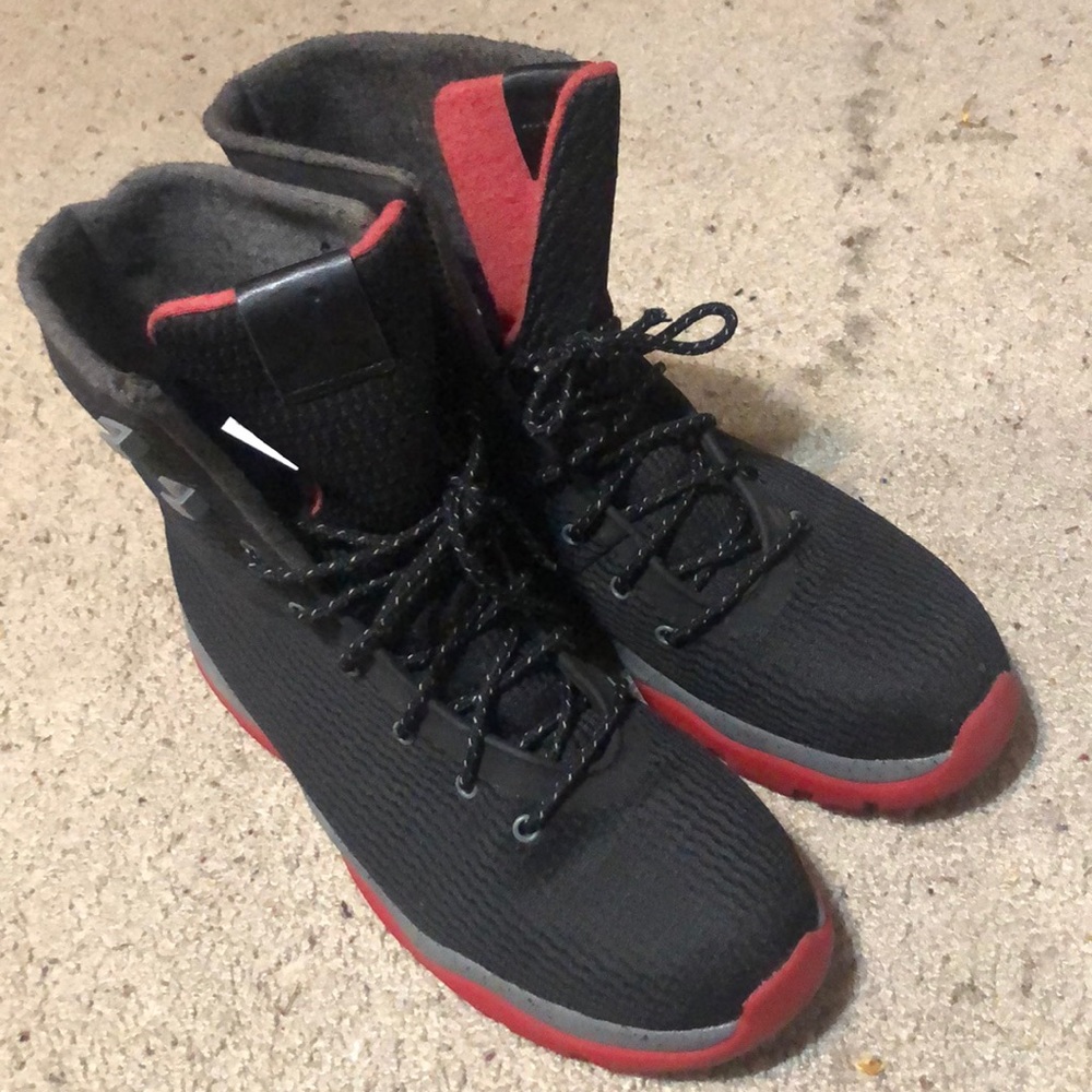 Jordan boots bred sz 10.5